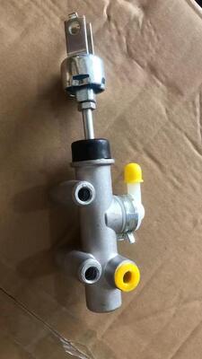 Aluminiowy cylinder główny sprzęgła do ciężarówki HINO 300 DUTRO N04C N04CT OEM 31420-37142