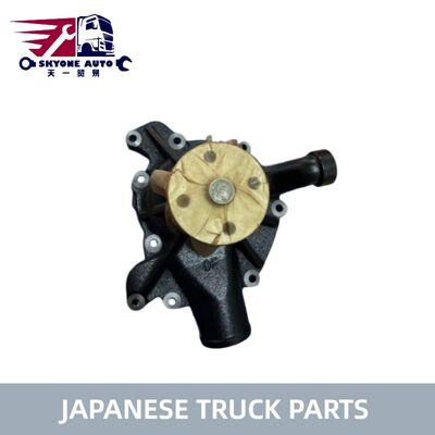 Japońskie części ciężarówek Silnik ME996795 Pompa wodna dla MITSUBISHI FUSO TRUCK FIGHTER 6D16T 6D16 ME996795