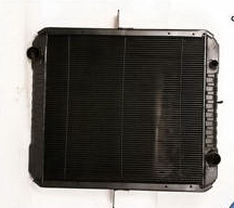 Części silnika Isuzu 1-21410795-0 Radiator Assy dla ISUZU CXZ 10PE1 Japońskie części ciężarówek