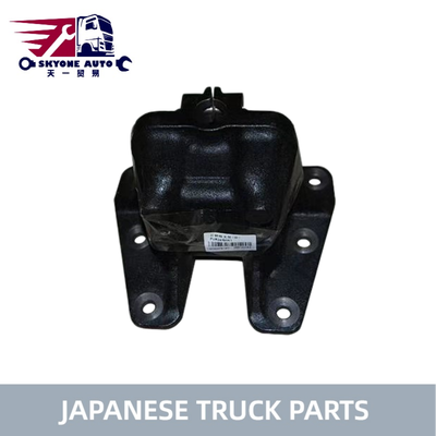 Japońskie części ciężarówek Spring Hanger 1533530780 1-53353078-0 dla ISUZU FTR FVR Truck ISUZU TRUCK PARTS