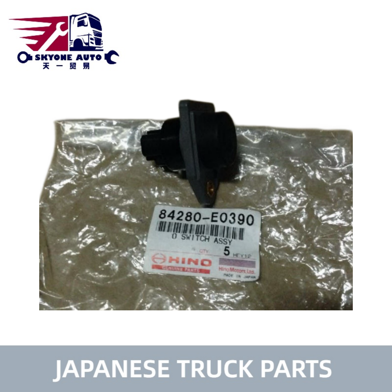 Japońskie części ciężarówek Przełącznik 84280-E0390 84280E0390 do HINO 700 E13C P11C Części silników ciężarówek Hino